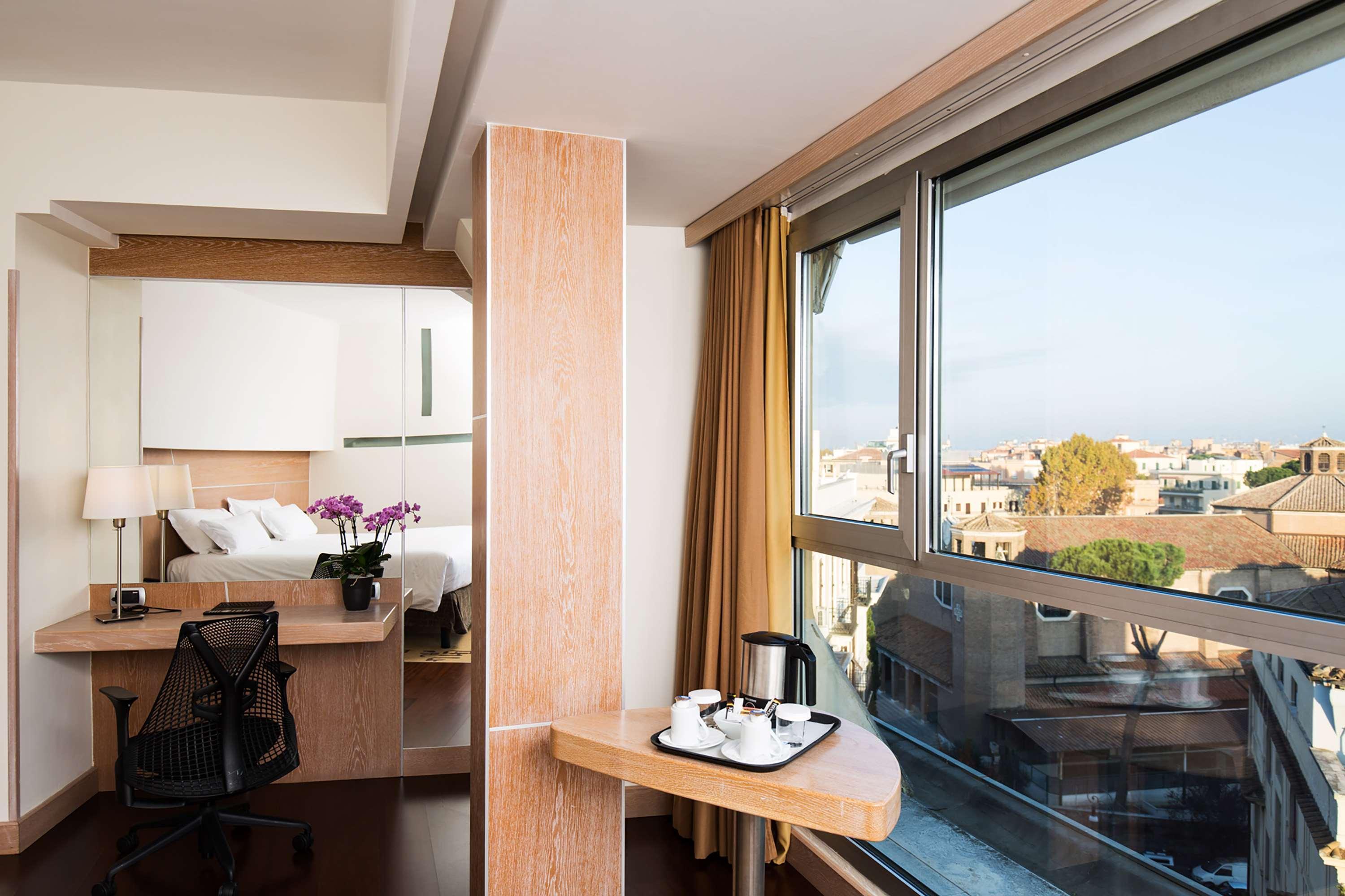 Hilton Garden Inn Rome Claridge Esterno foto