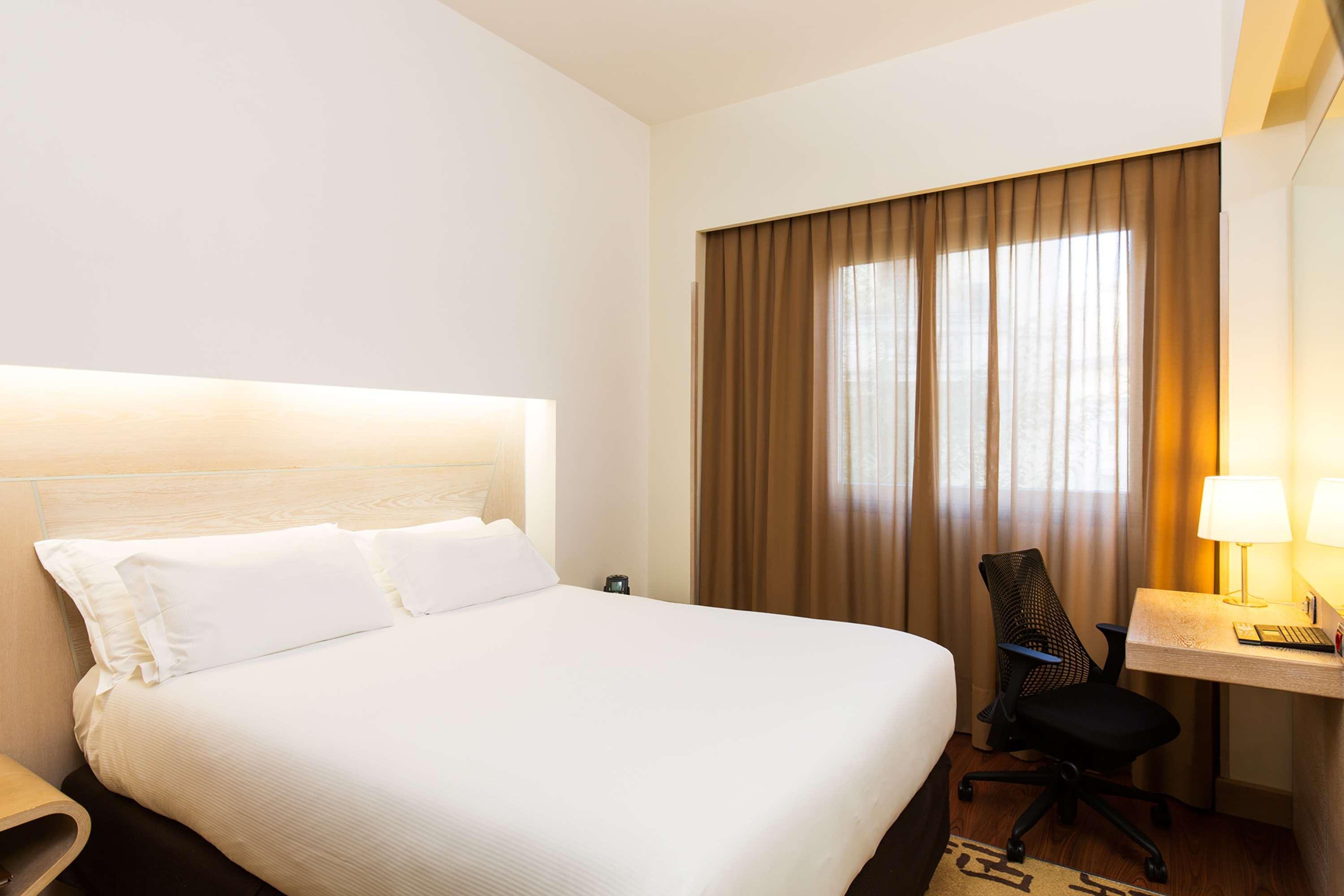 Hilton Garden Inn Rome Claridge Esterno foto