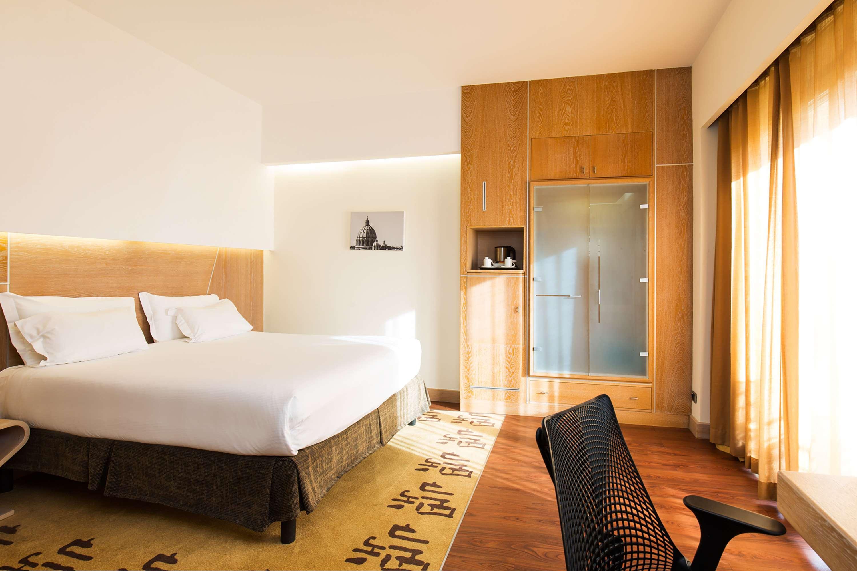 Hilton Garden Inn Rome Claridge Esterno foto