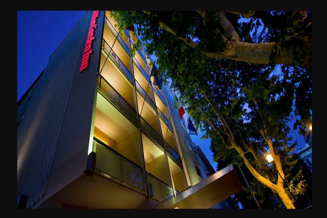 Hilton Garden Inn Rome Claridge Esterno foto