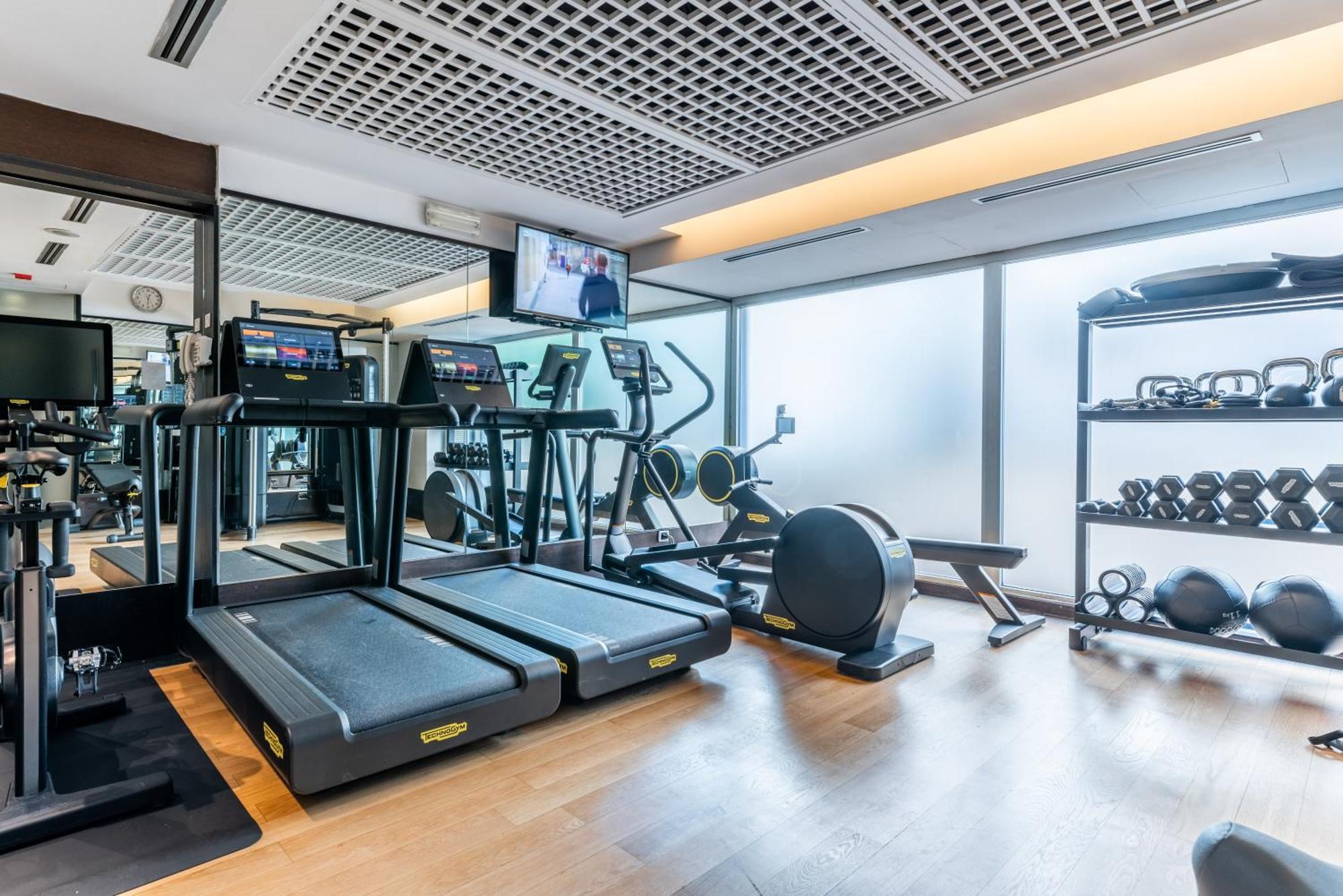Hilton Garden Inn Rome Claridge Esterno foto