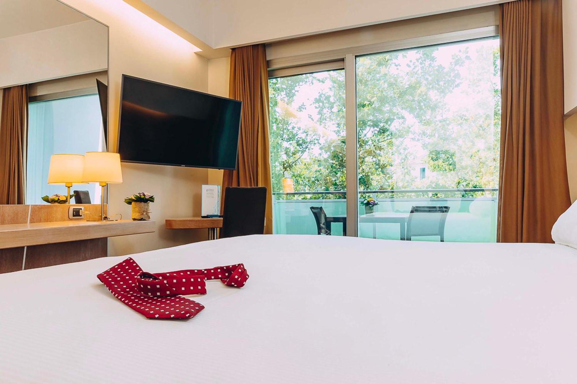 Hilton Garden Inn Rome Claridge Esterno foto