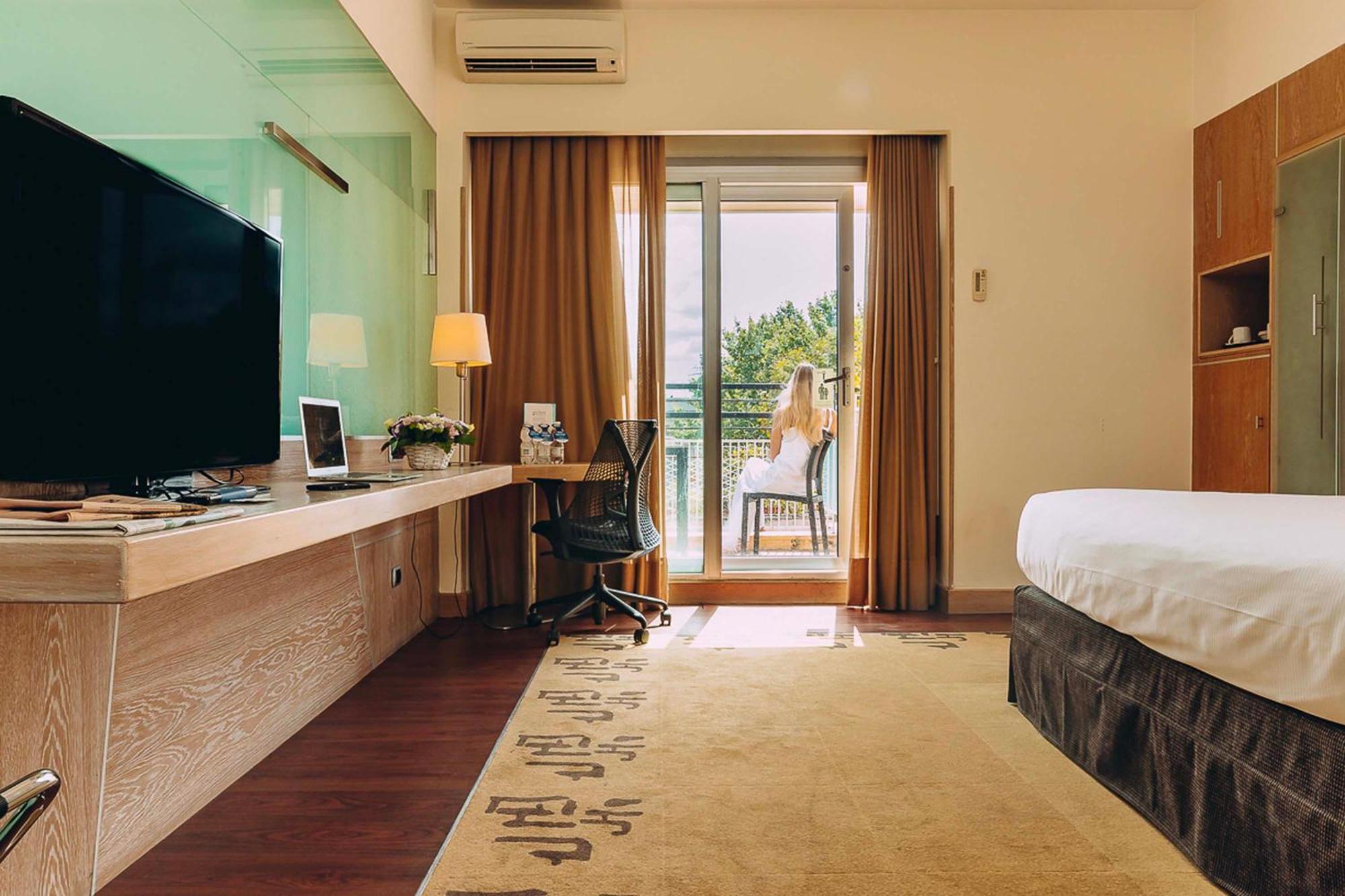 Hilton Garden Inn Rome Claridge Esterno foto