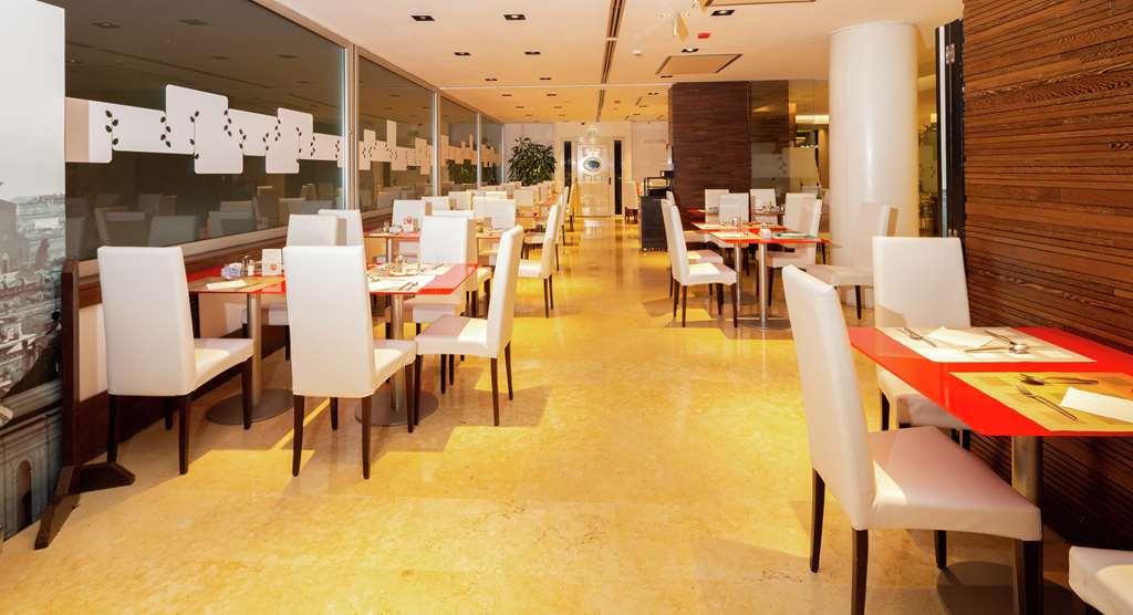 Hilton Garden Inn Rome Claridge Ristorante foto