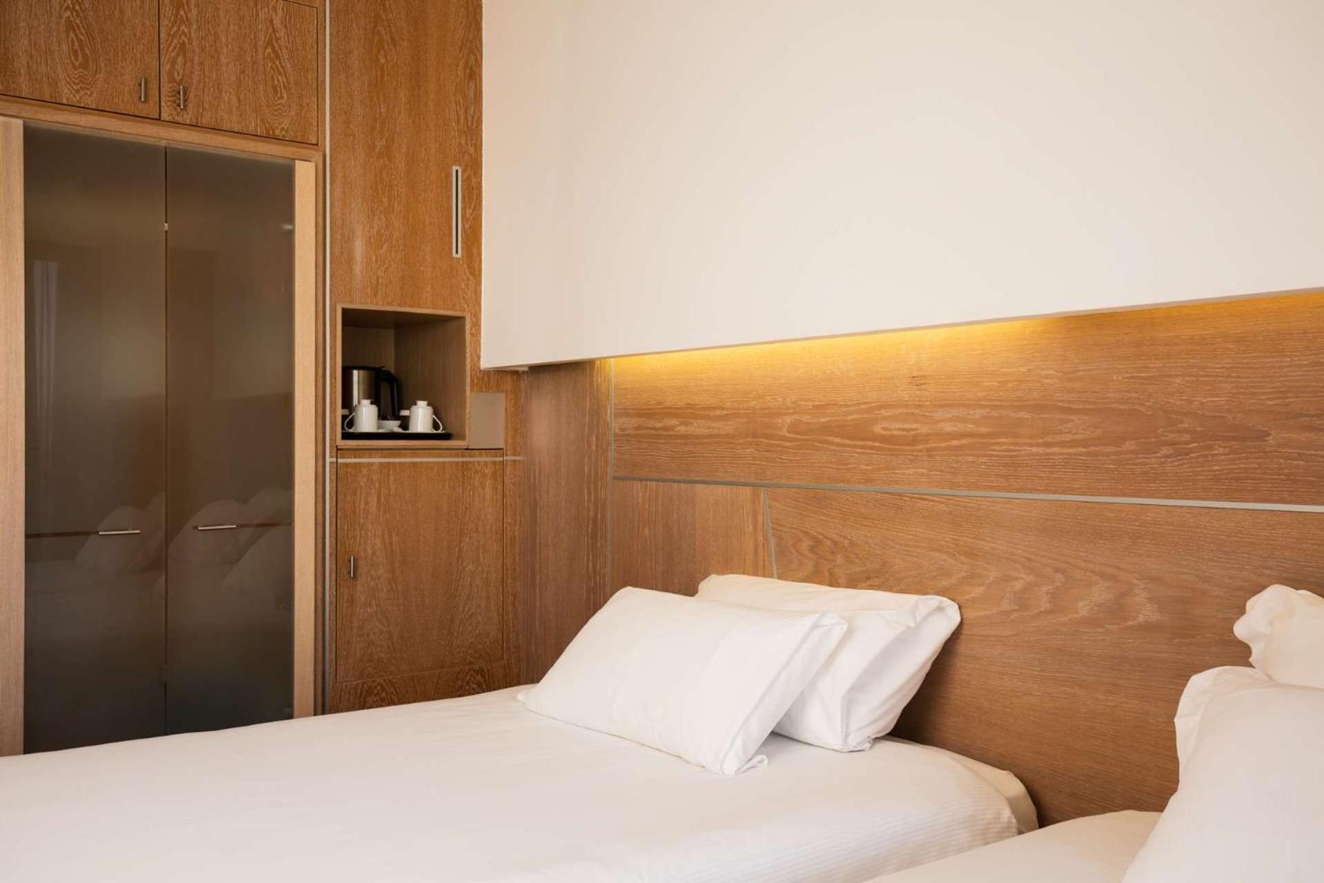 Hilton Garden Inn Rome Claridge Esterno foto