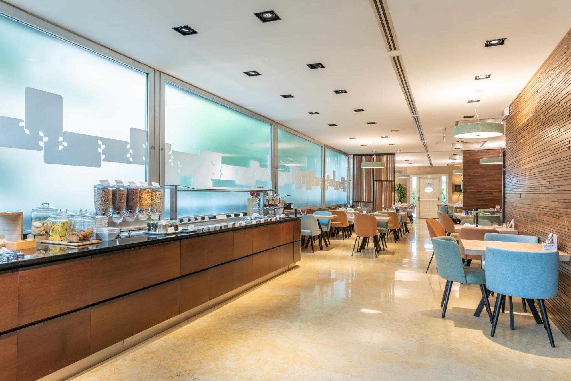 Hilton Garden Inn Rome Claridge Esterno foto